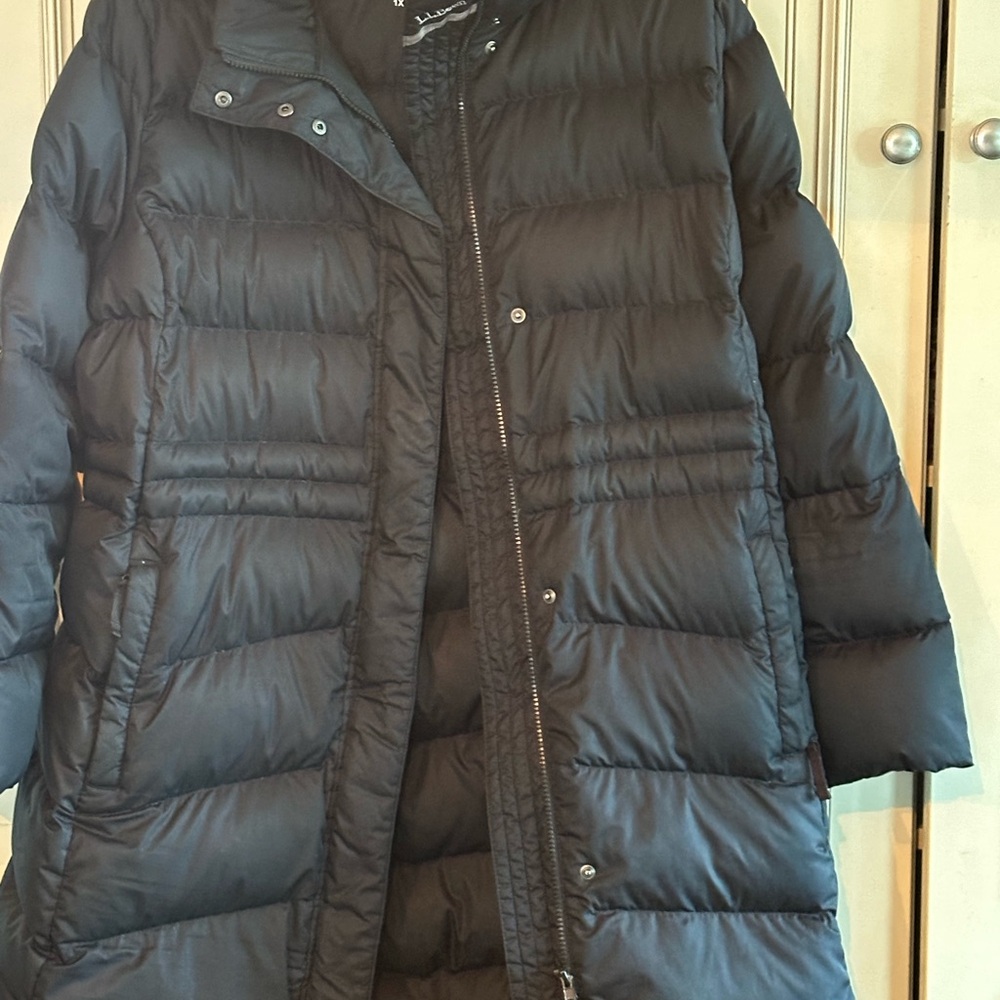 LL bean Downtek water repellent 3/4 length black puffer coat